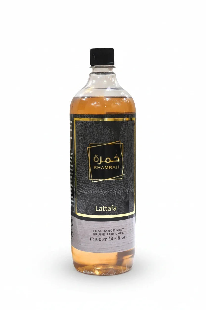 Daily shower gel with a cleansing and moisturizing formula for the skin